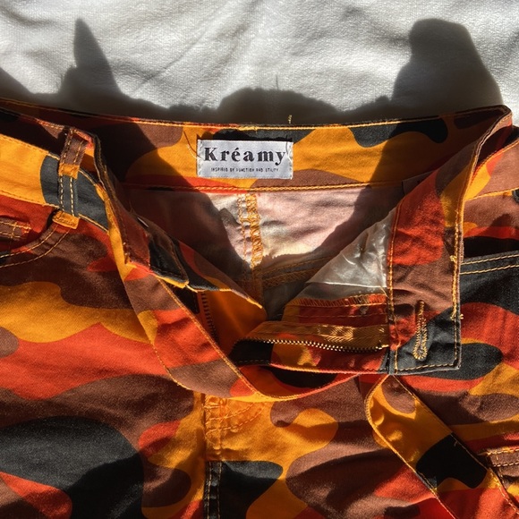 Orange multi colored army camo mini skirt - Picture 4 of 5